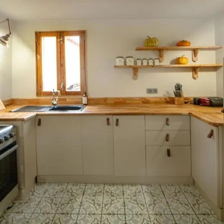 Cozy Oasis With Lovely Backyard In Villa Fethiye